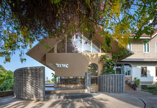 Tewa Cafe Ayutthaya 项目照片