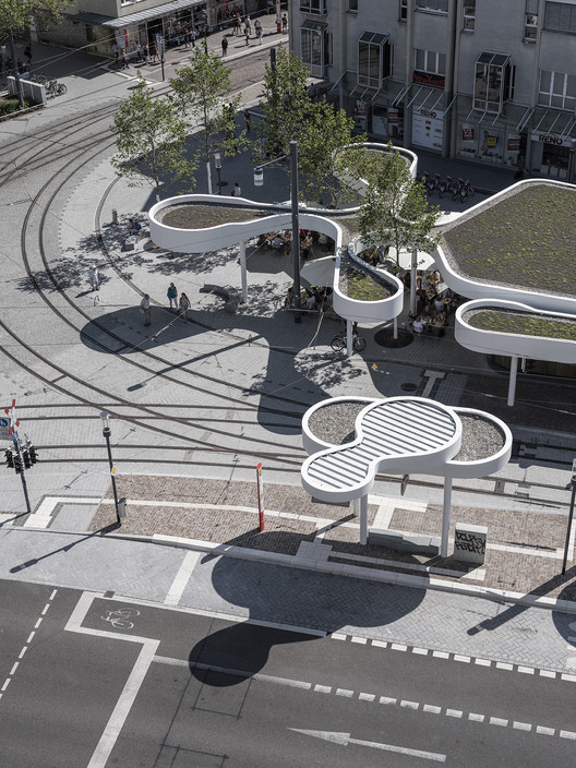 Pavilion on Europaplatz 项目照片