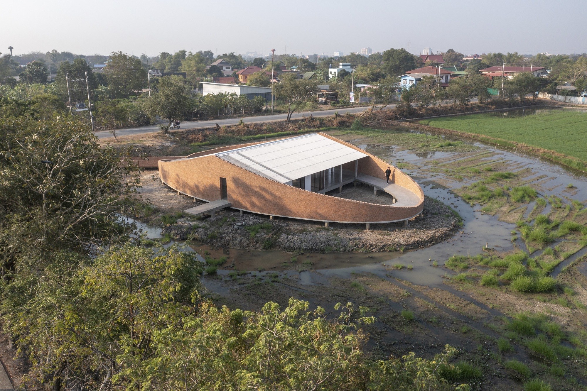 Naya Cafe Ayutthaya 关键镜头 1