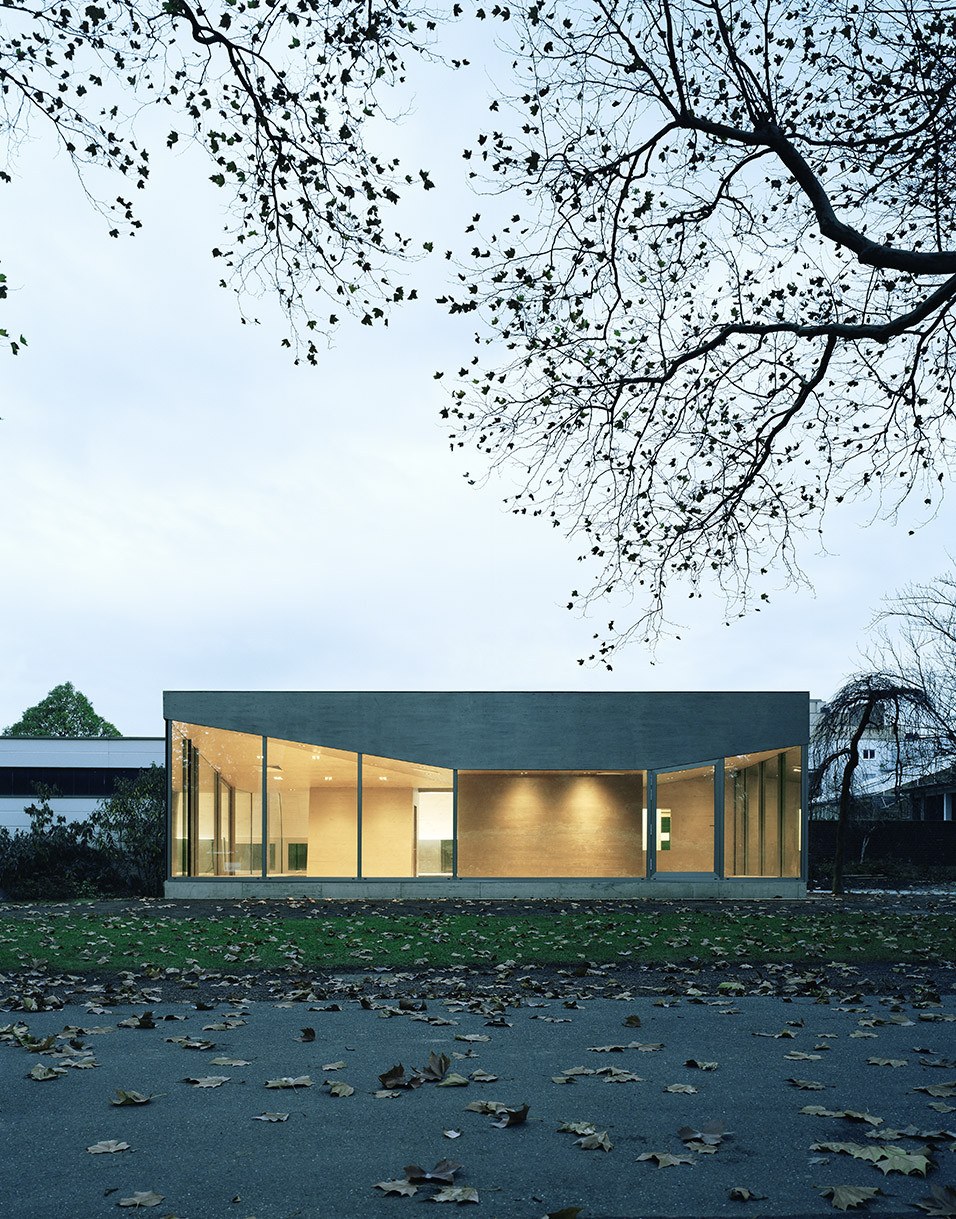 Cafe Pavilion 关键镜头 2