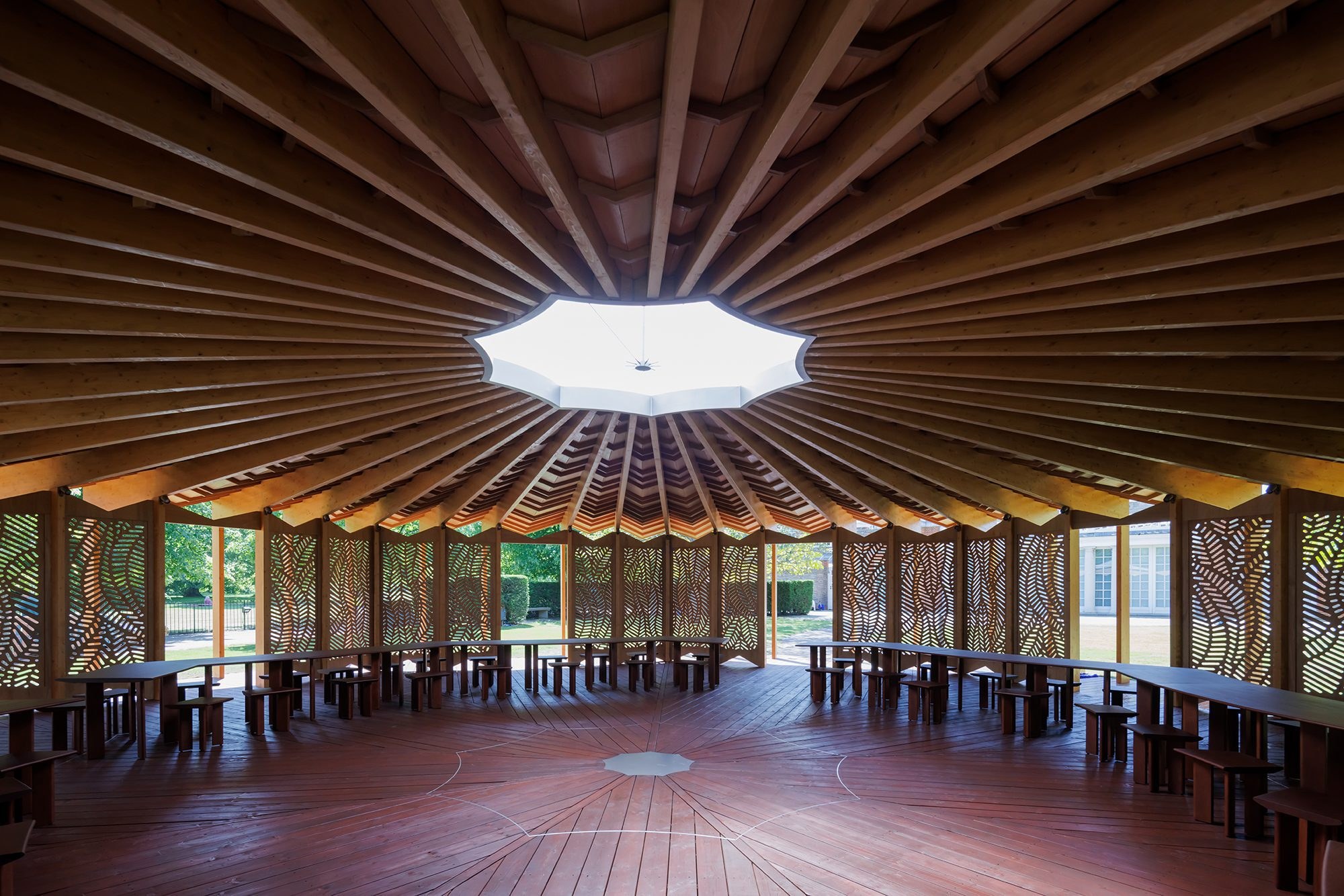Serpentine Pavilion 2023 À table 关键镜头 2