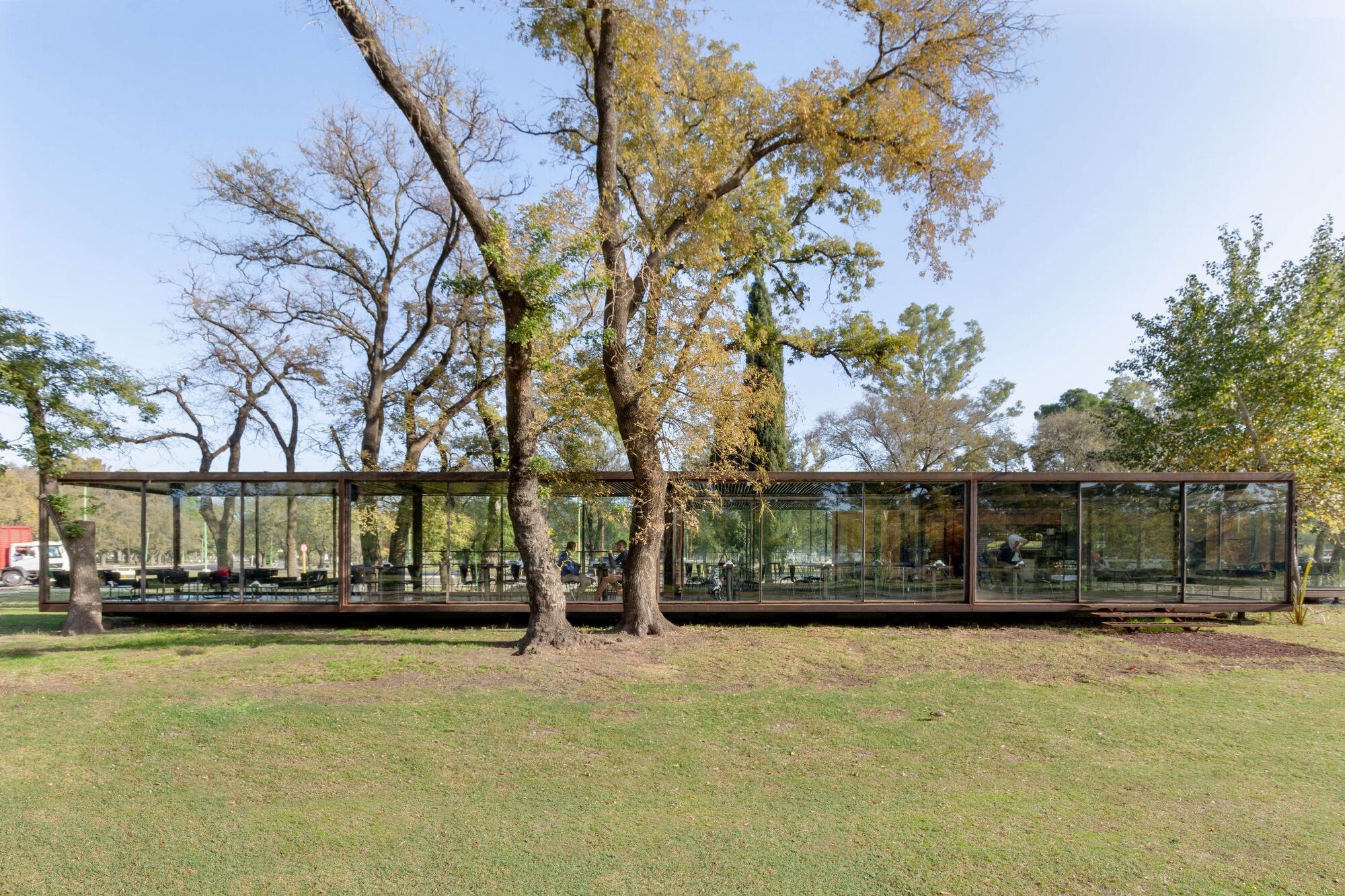 Parque de Mayo Pavilion 项目照片